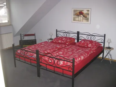 Pforzheim - Apartment Near University and Clinic - Also for Longer Term Hotels near Stadtmuseum Pforzheim