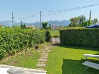 Villa near the sea exclusive garden, parking, wi -fi, bbq - 2-Star
