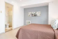 New! Comfortable 2 Bedroom in Central BGC