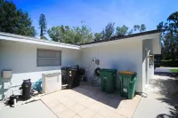 Heated pool at home, close to downtown