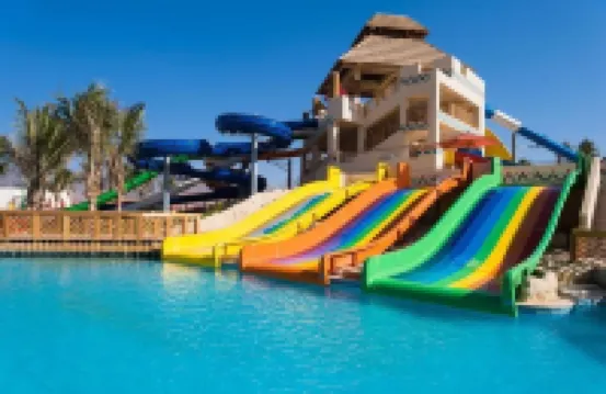 Hawana Salalah Lily 5 Star Apartment with lagon and sea view, swimming pool, gym