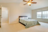 Close to Main Street: Townhome in Zionsville
