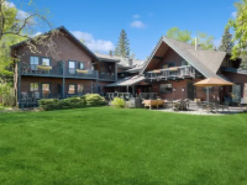 Good Medicine Lodge Hotels in Whitefish