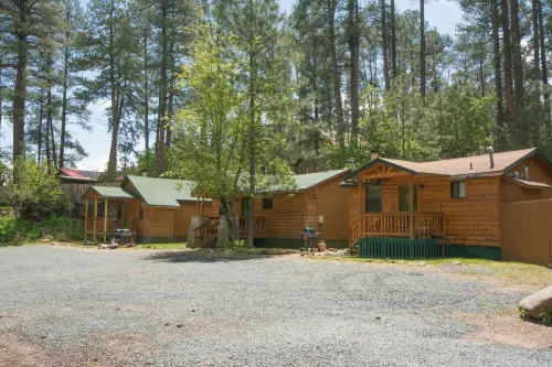 Upper Canyon Inn & Cabins Hotels in Ruidoso
