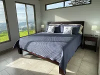 Beautiful villa, amazing view, pool, best climate Hotels in Atenas