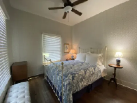 Inn on the River Hotels in Somervell County