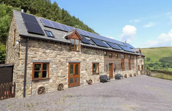 耶斯古波谷倉酒店