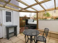Feus Holiday Cottage - Homestays
