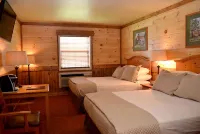 Reid Ridge Lodge Hotels in Blue Ridge