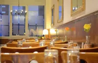Hotel 't Witte Huys Scheveningen - pantai
