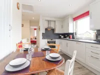 Jakanori Hotels in Staveley