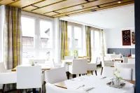 Hotel Kapeller Innsbruck Hotels in Thaur