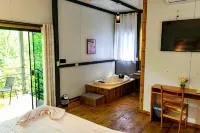 Los Lagos Resort Hotel Hoteles en Capiatá