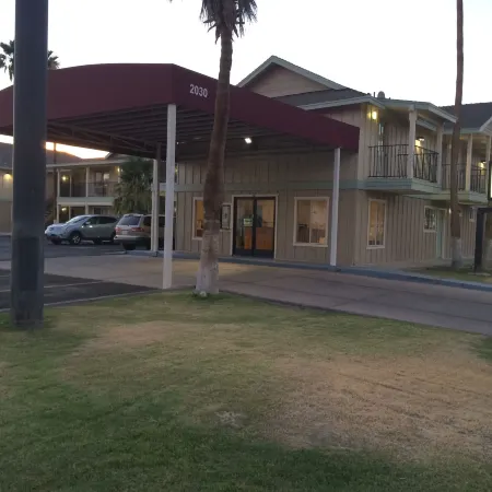 Value Inn & Suites
