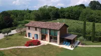 Agriturismo Dolce Colle Hotels in Montebelluna