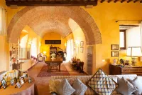 Tenuta di Canonica Hotel a San Venanzo