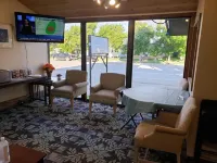 Autumn's Inn - Motel