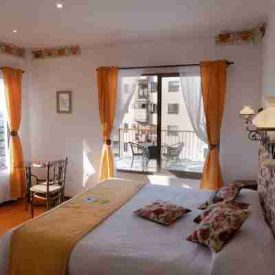 Ayca la Flora Hotel Boutique Rooms