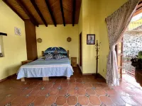 La Gloria de los Ángeles Hotels in Tzintzuntzan