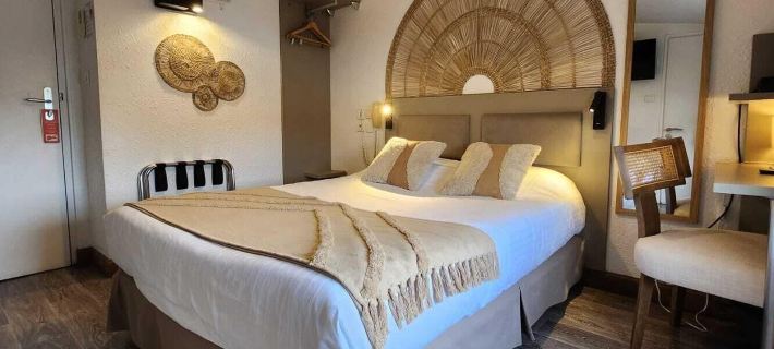 Cit'Hotel le Cheval Blanc Cognac Centre Hotels in Charente