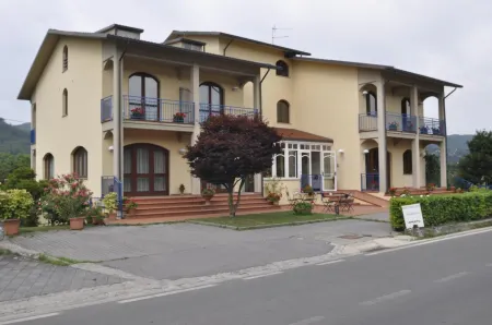 Hotel The Marquee Отели рядом с достопримечательностью «Sassi»