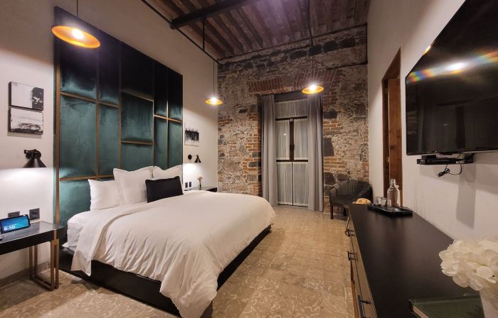 Milo Collection Hotel