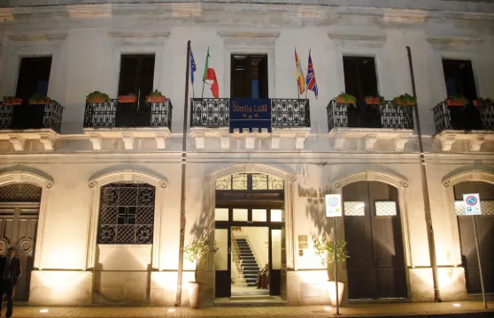 索雷拉月亮酒店