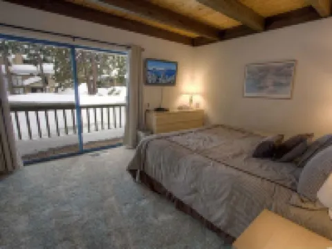 Spiral Staircase 4 Bedroom Home by RedAwning Hotels in Kings Beach