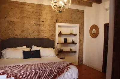 Hotel Villa Reyna