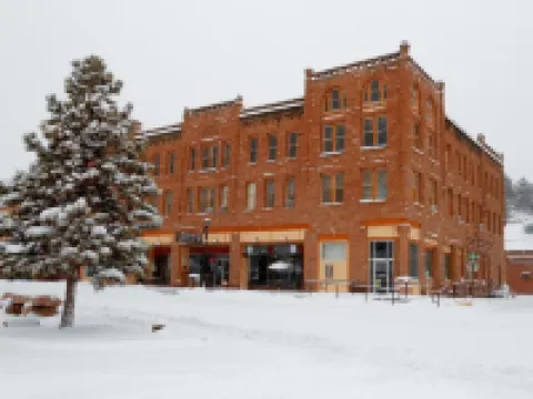 紅巖度假屋套房 温泉村酒店