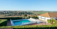 Hotel Mozárbez Salamanca - С бассейном