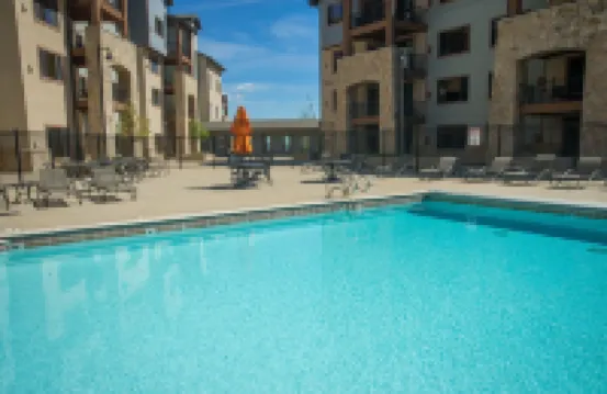 Stay in Comfort While Enjoying Valley Views Hotel a 