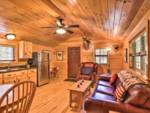 帕森斯小屋配有火坑和河流通道！ 塔克縣住宿飯店