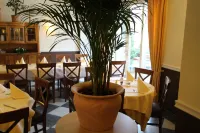 Eden-Hotel - breakfast