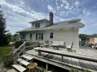 The John Butler House Bed & Breakfast - balcony