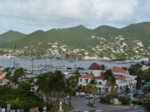 Simpson Bay Suites Hotels in Simpson Bay