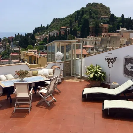 Casa Aricò & Shatulle Suites