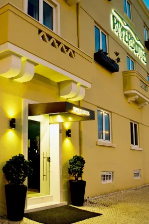 Riversuites Отели рядом с достопримечательностью «Baroque Library - University of Coimbra»