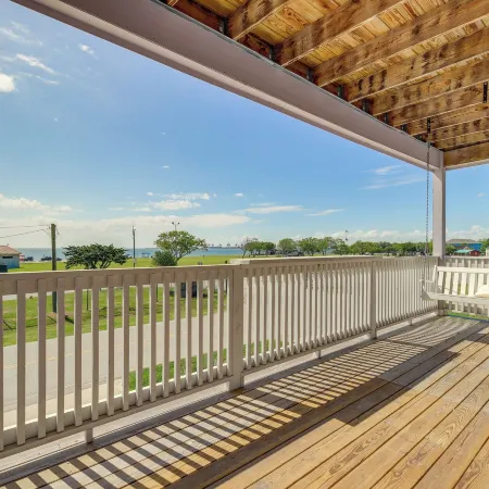 Bay-View la Porte Home Rental Steps to Beach!