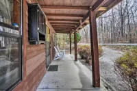Cozy Tennessee Cabin Rental - 1 Mi to Lake - 3-stjärniga
