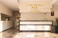 Goldhan Hotel - 3 Sao