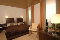 Adler Hotel Garni - parking