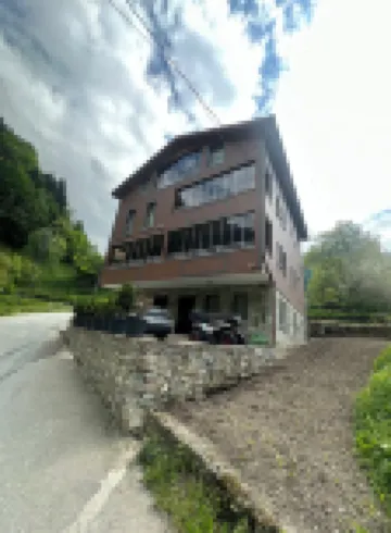 Uçan Pansiyon