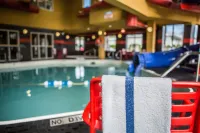 Comfort Suites - piscine