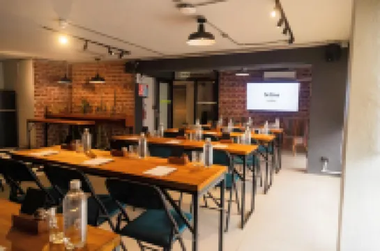 SOCIALTEL POSADA MIRAFLORES