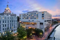 Hyatt Regency Savannah Hotels near سافانا/ هيلتون هيد