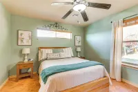 1/2 Mi to Lake Lawtonka: Mtn-view Haven! - 4-Star