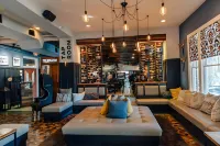 Hollander Hotel - Downtown St. Petersburg فنادق في سانت بطرسبرغ