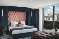 Pley Hotel Hotels near Cathedrale Saint Alexandre Nevsky