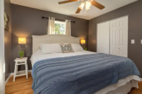 Cozy, Pet Friendly, Professional Host, Convenient Location